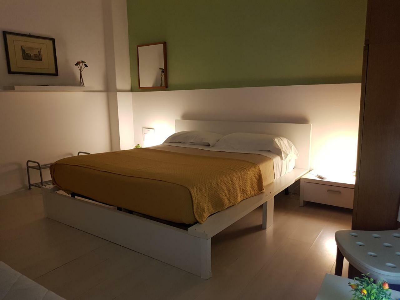 Borgo Marinaro Aci Castello Exterior foto
