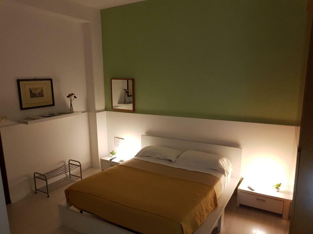 Borgo Marinaro Aci Castello Exterior foto
